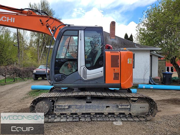 Used 2011 Hitachi ZX135US-3 Excavator