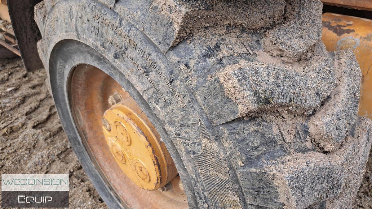 Used 2011 Case 580N 4x4