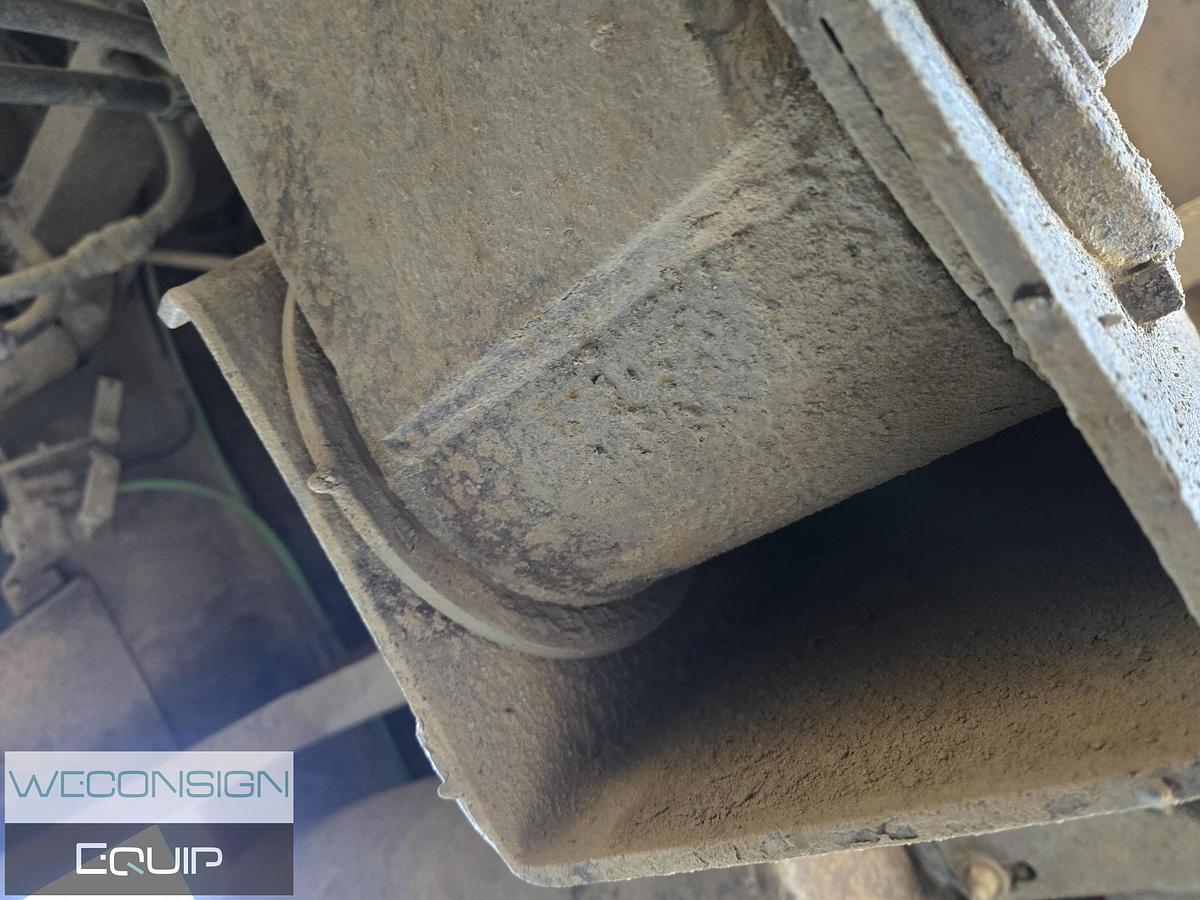 Used 2006 Manac 53' Flat Deck Sliding Axle