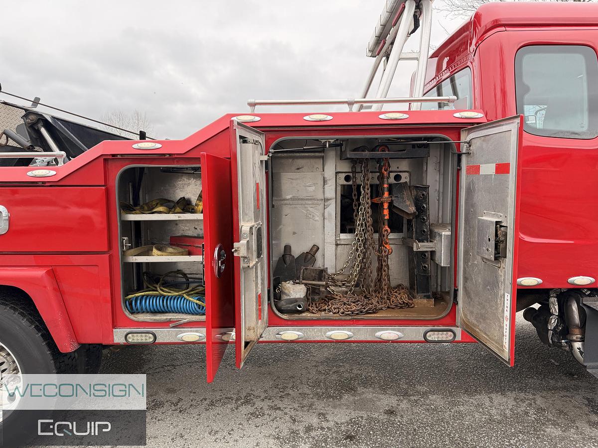 Used 2014 Freightliner M2106 Tow Truck/ Wrecker Truck