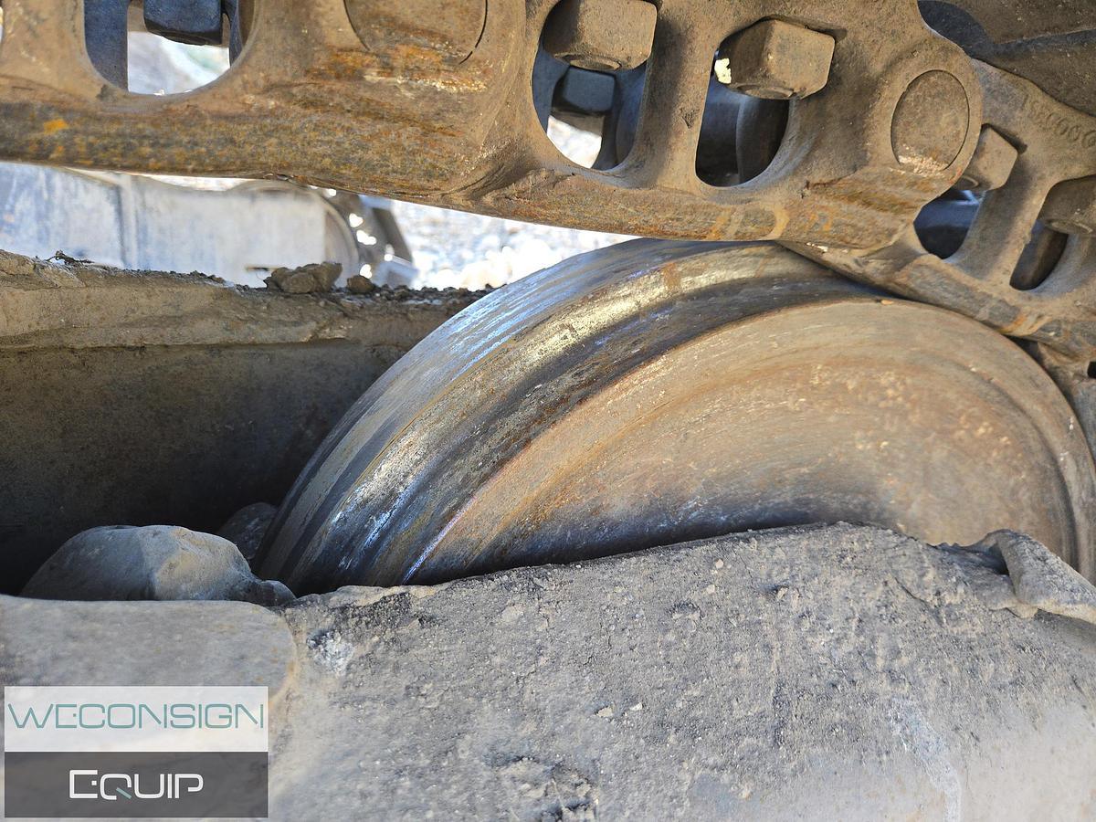 Used 2011 John Deere 225D LC