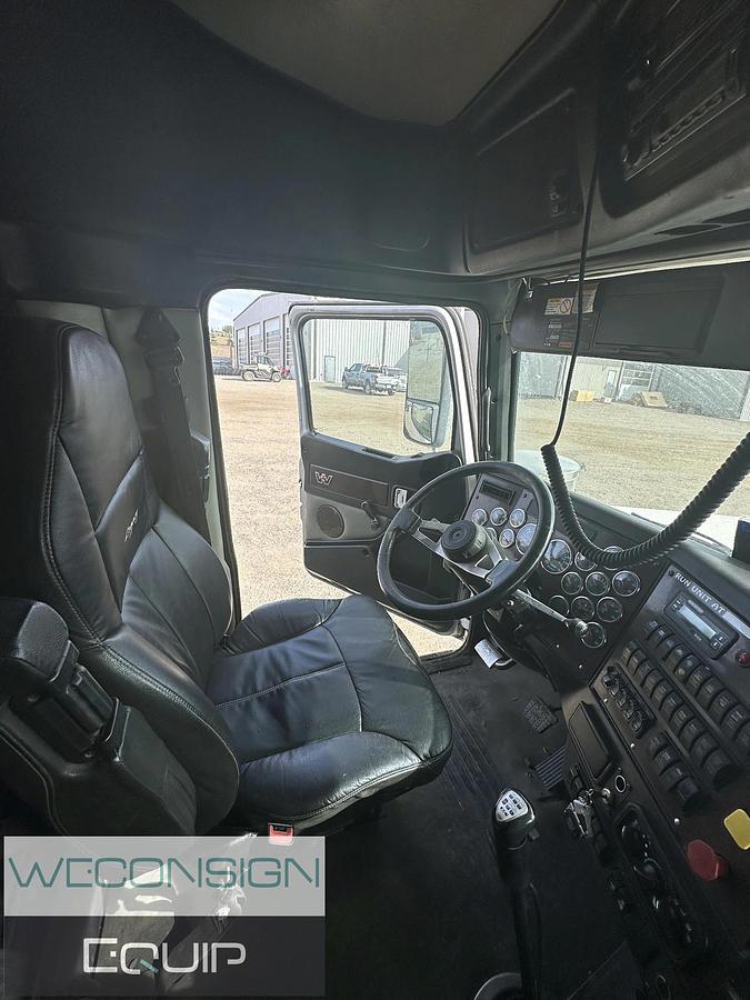 Used 2015 Western Start Tri-Axle Code Straight Vac