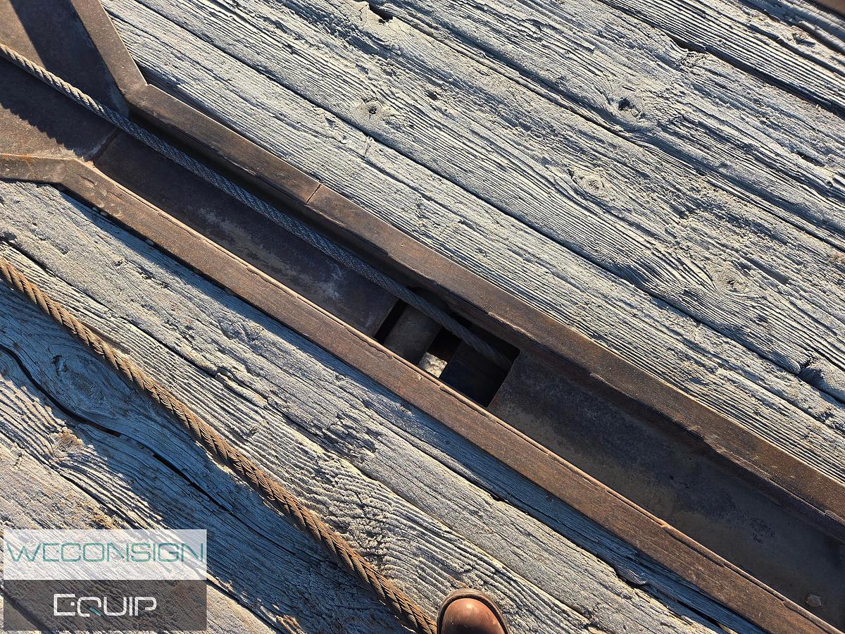 Used 2006 Kenworth C500B Bed Truck