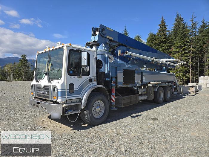 Used 2008 Mack MRU613 Concrete Pumper Truck