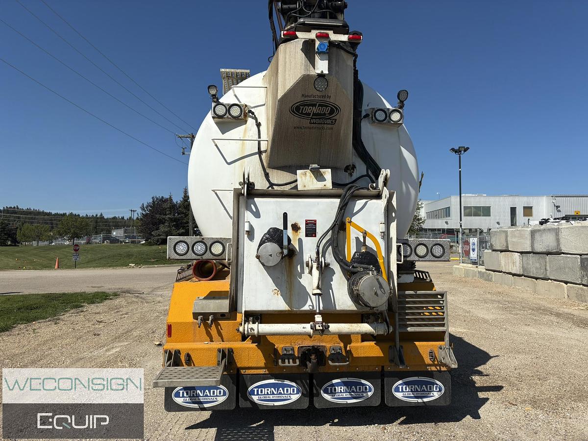 Used 2013 Western Star 4900SB