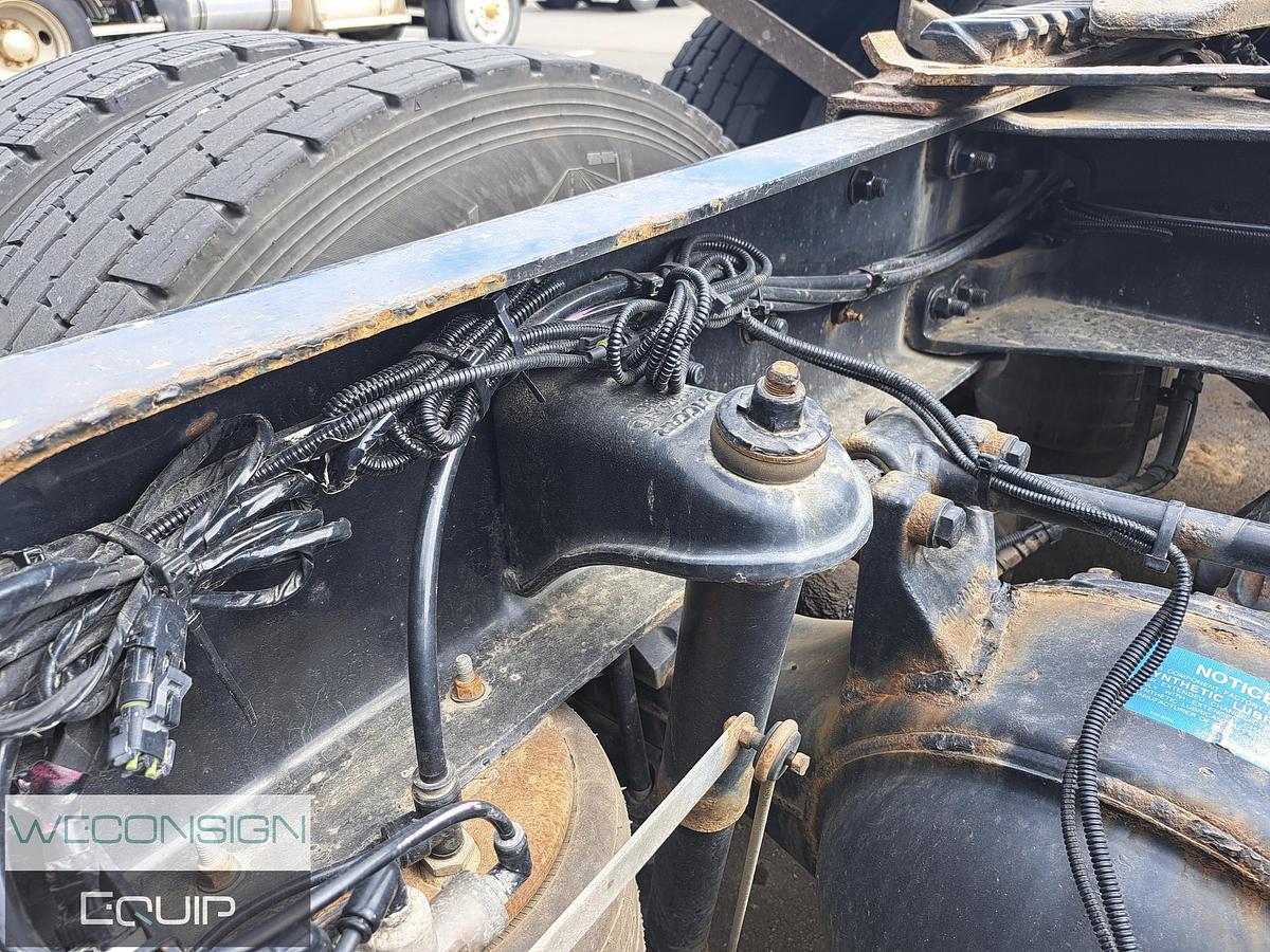 Used 2022 Peterbilt 389