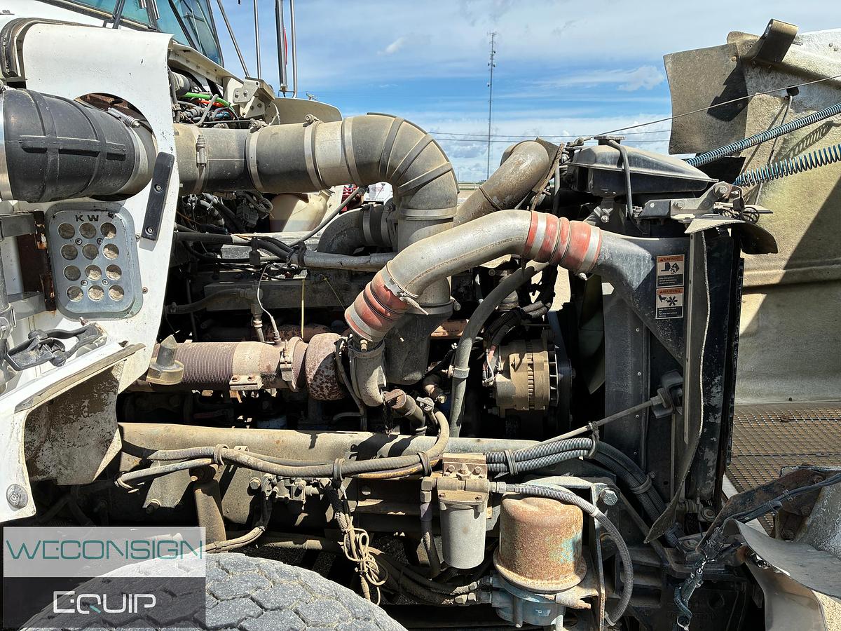 Used 2001 Kenworth T800 Pump Truck
