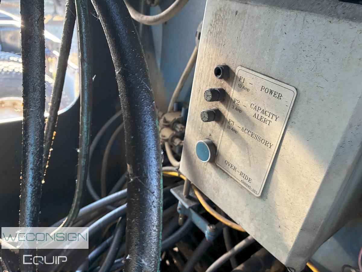 Used 1998 Western Star 4x6 Picker Truck