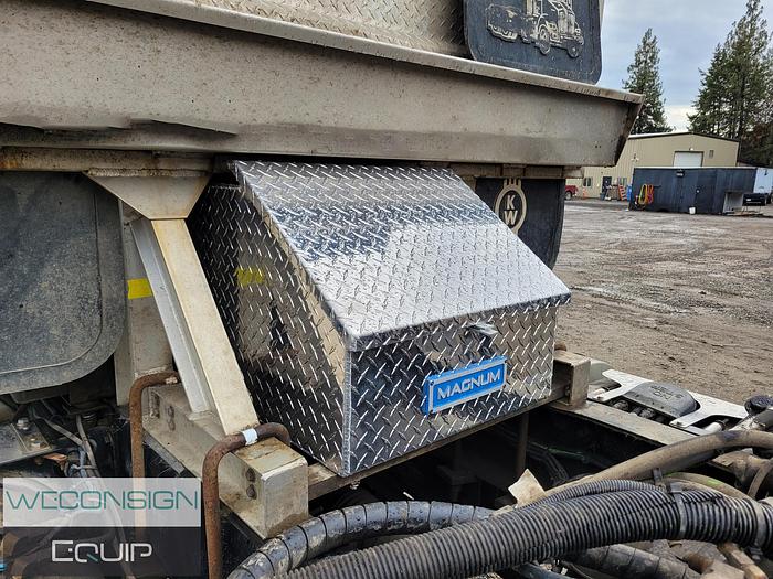 Used 2020 Kenworth T800 Heavy Haul Truck Tractor