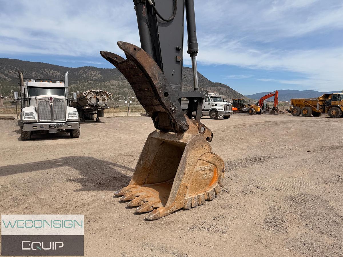 Used 2015 John Deere 350G Hydraulic Excavator