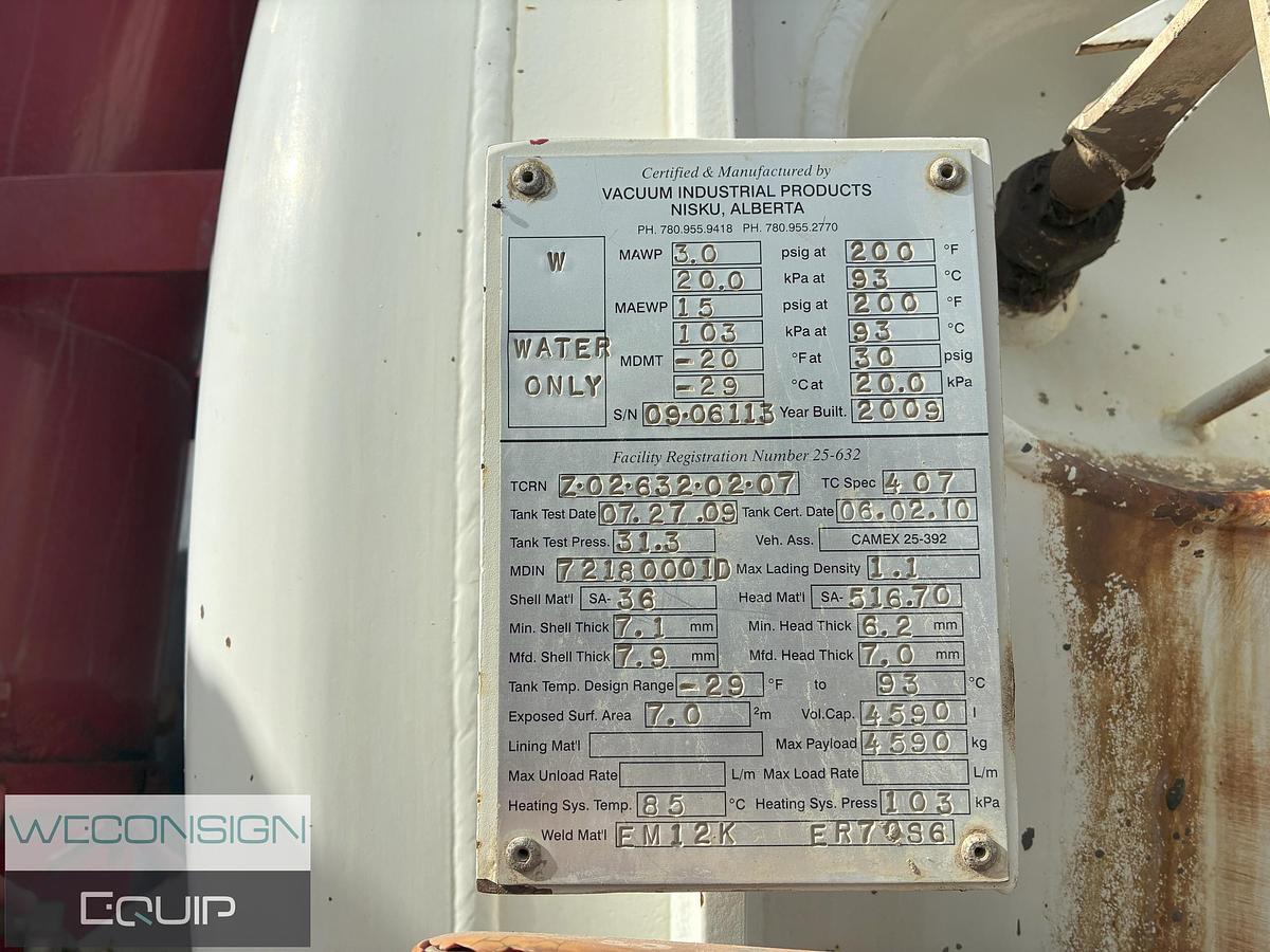 Used 2010 Kenworth T800 Tri Drive Combo Vac