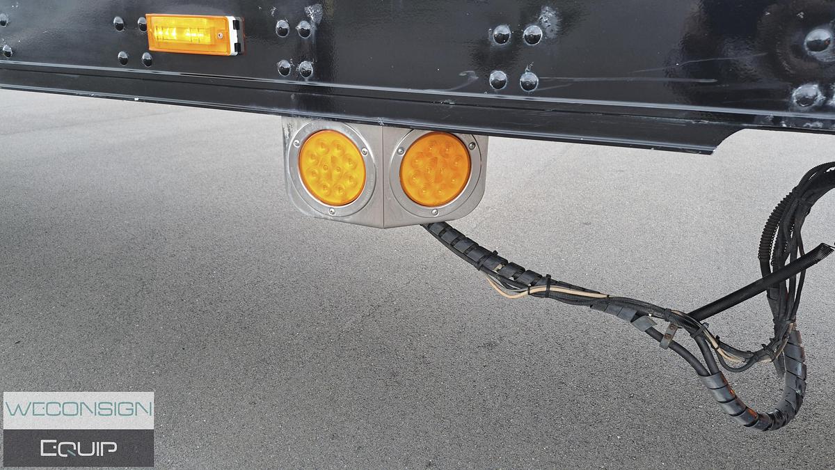 Used 2006 Utility 3000R