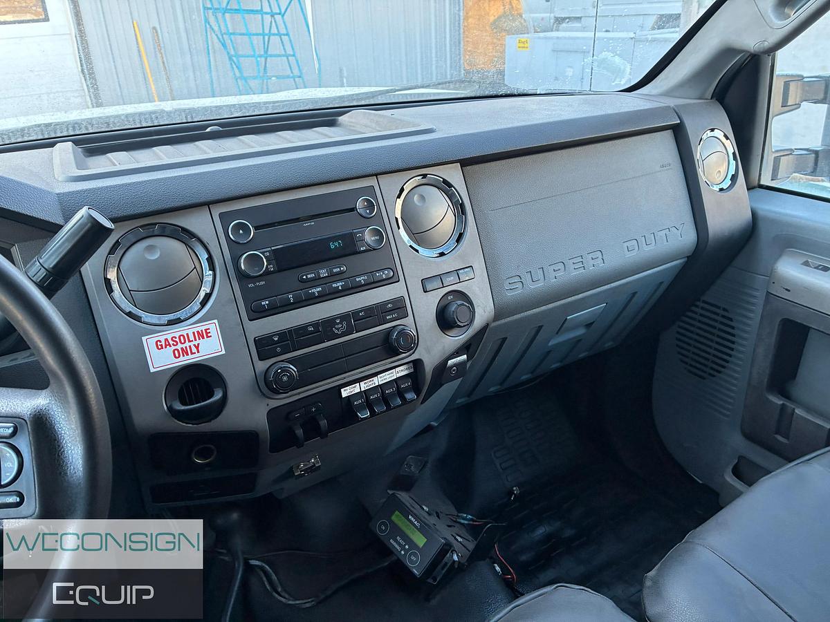 Used 2015 Ford F-550 Extended Cab Lube Truck