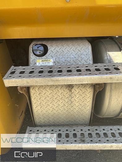 Used 2019 Western Star 5700XE DC Day Cab Truck Tractor