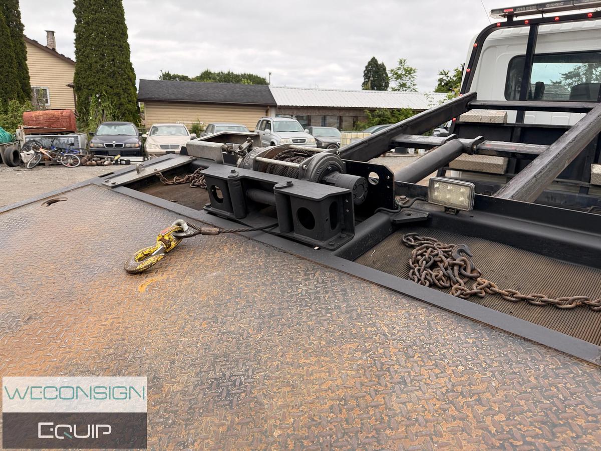 Used 2019 Hino 358 Tow Truck