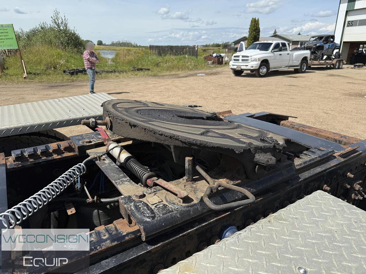 Used 2020 Western Star 5700XE HWY Truck Tractor With Wet-Kit