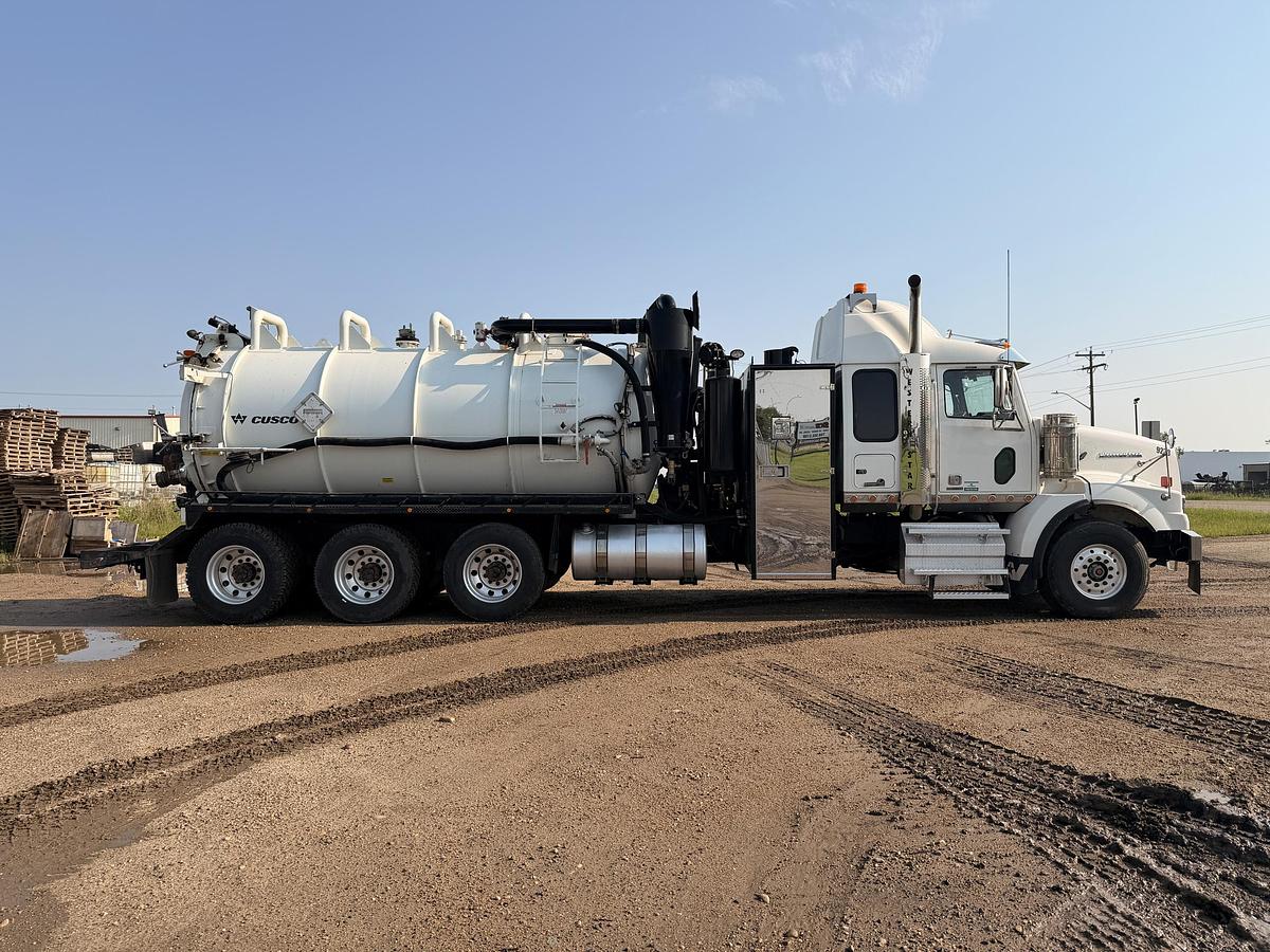 Used 2014 Western Star 4900 Code Combo Vacuum Truck