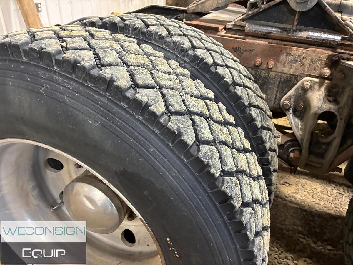 Used 2020 Peterbilt  389