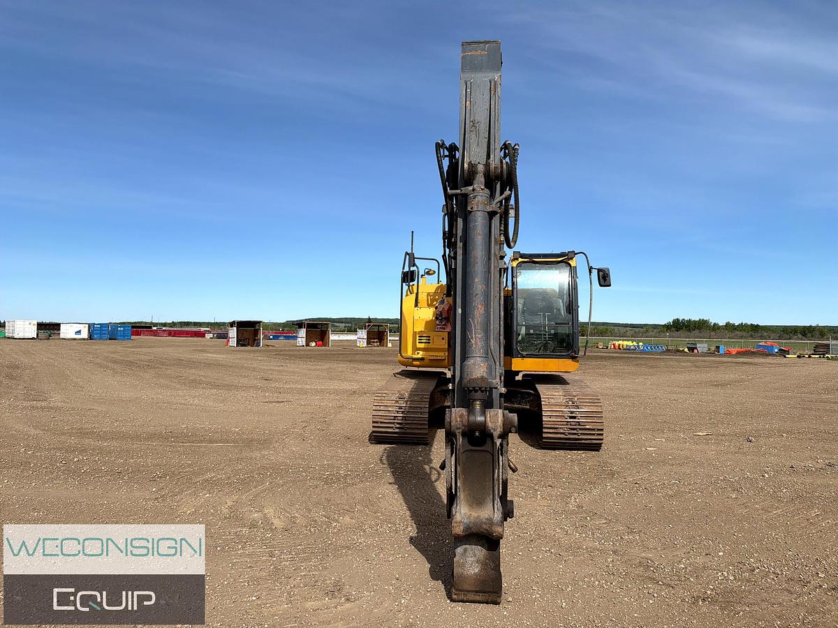 Used 2015 John Deere 245G LC Excavator