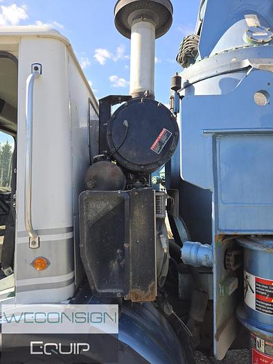 Used 2008 Mack MRU613 Concrete Pumper Truck