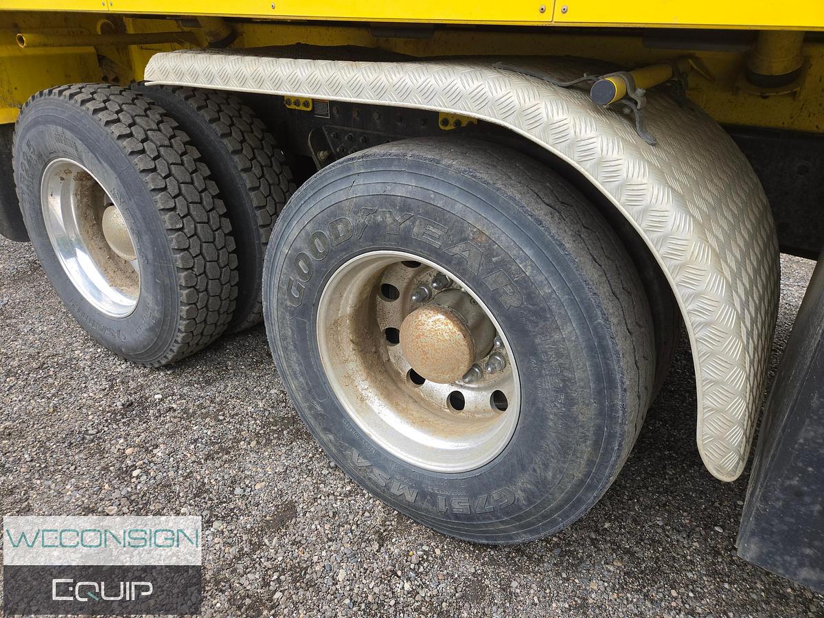 Used 2017 Kenworth T800 Tandem Axle Air Vac