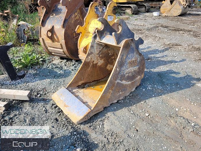 Used 2022 John Deere 135G Excavator