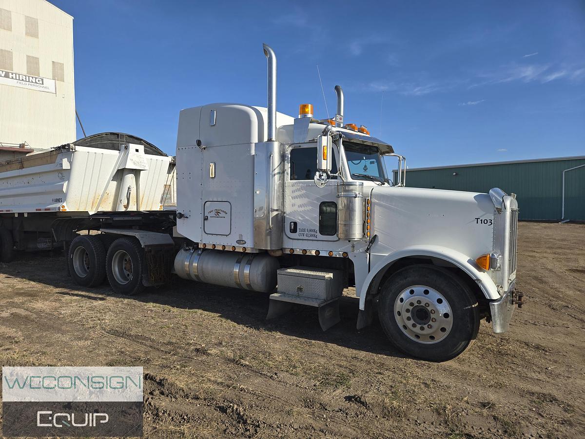 Used 2005 Peterbilt Sleeper Wet Kit Truck