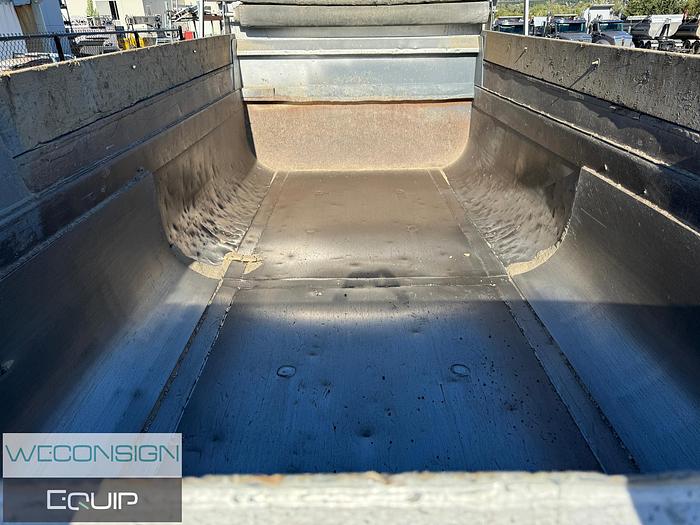 Used 2017 Kenworth T880 Dump/Gravel