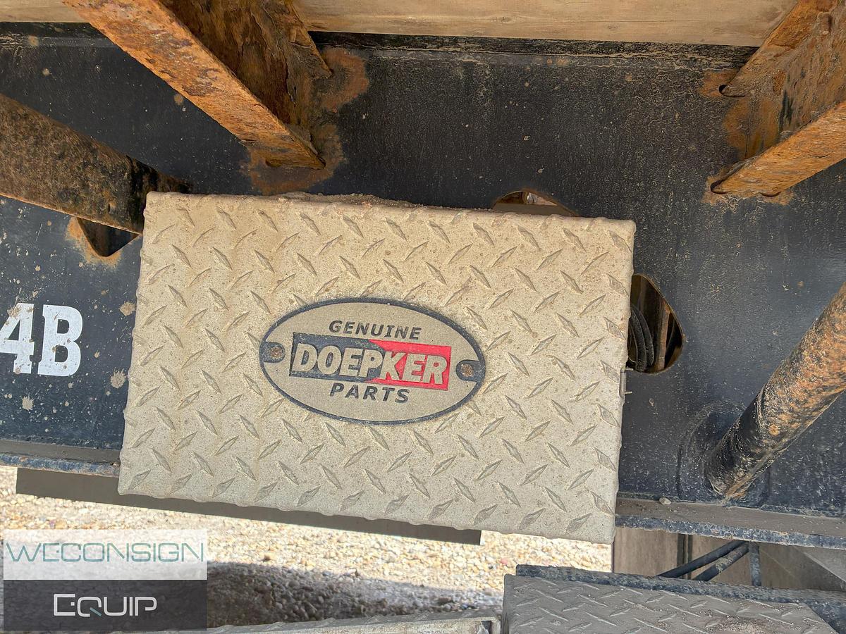 Used 2011 Doepker HB140701 Super B Flat Deck