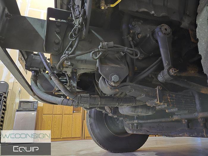 Used 2016 International 7400SBA Sander/ Dump Truck