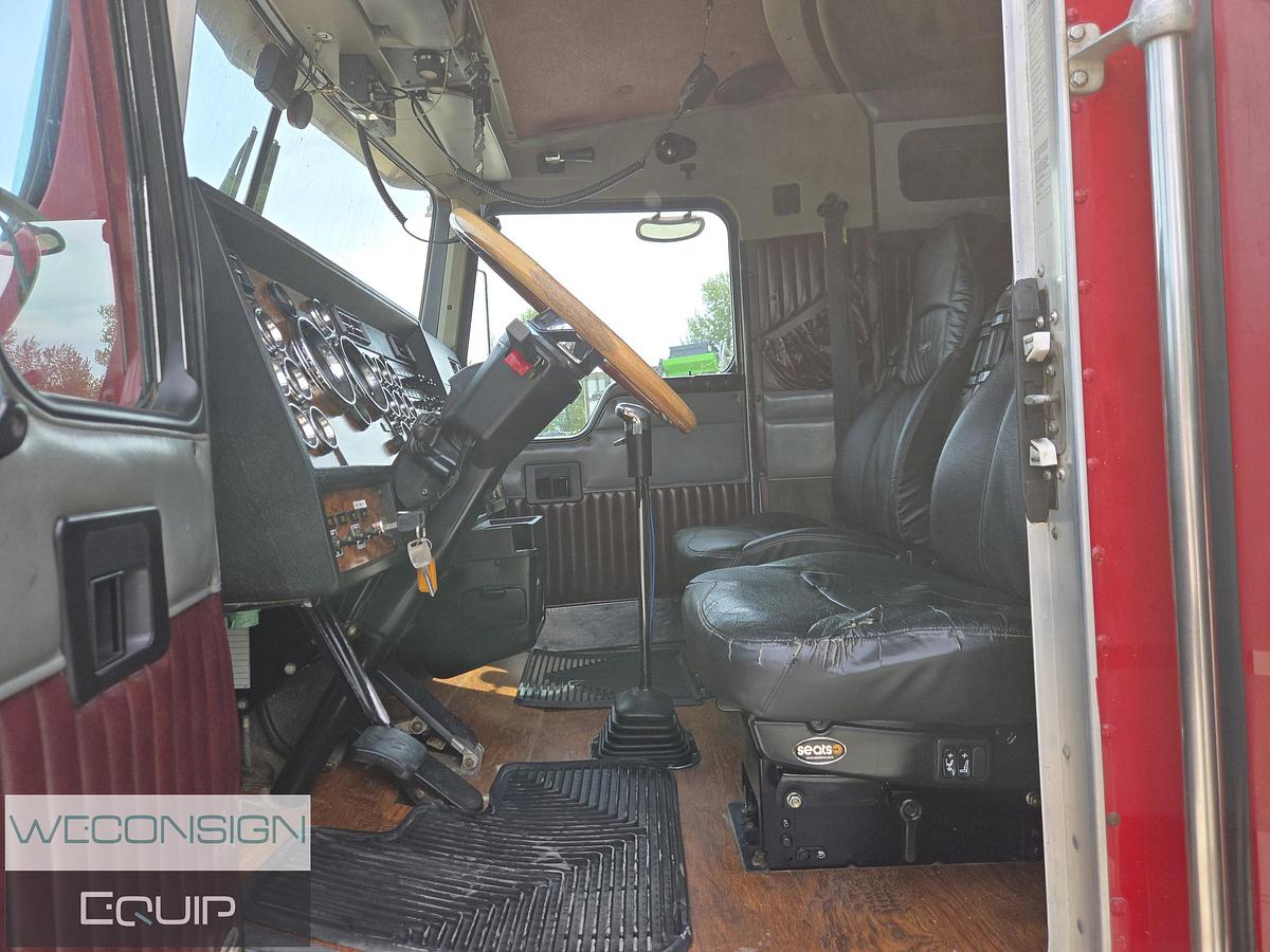 Used 2001 Kenworth T800 TA Lowbed Truck