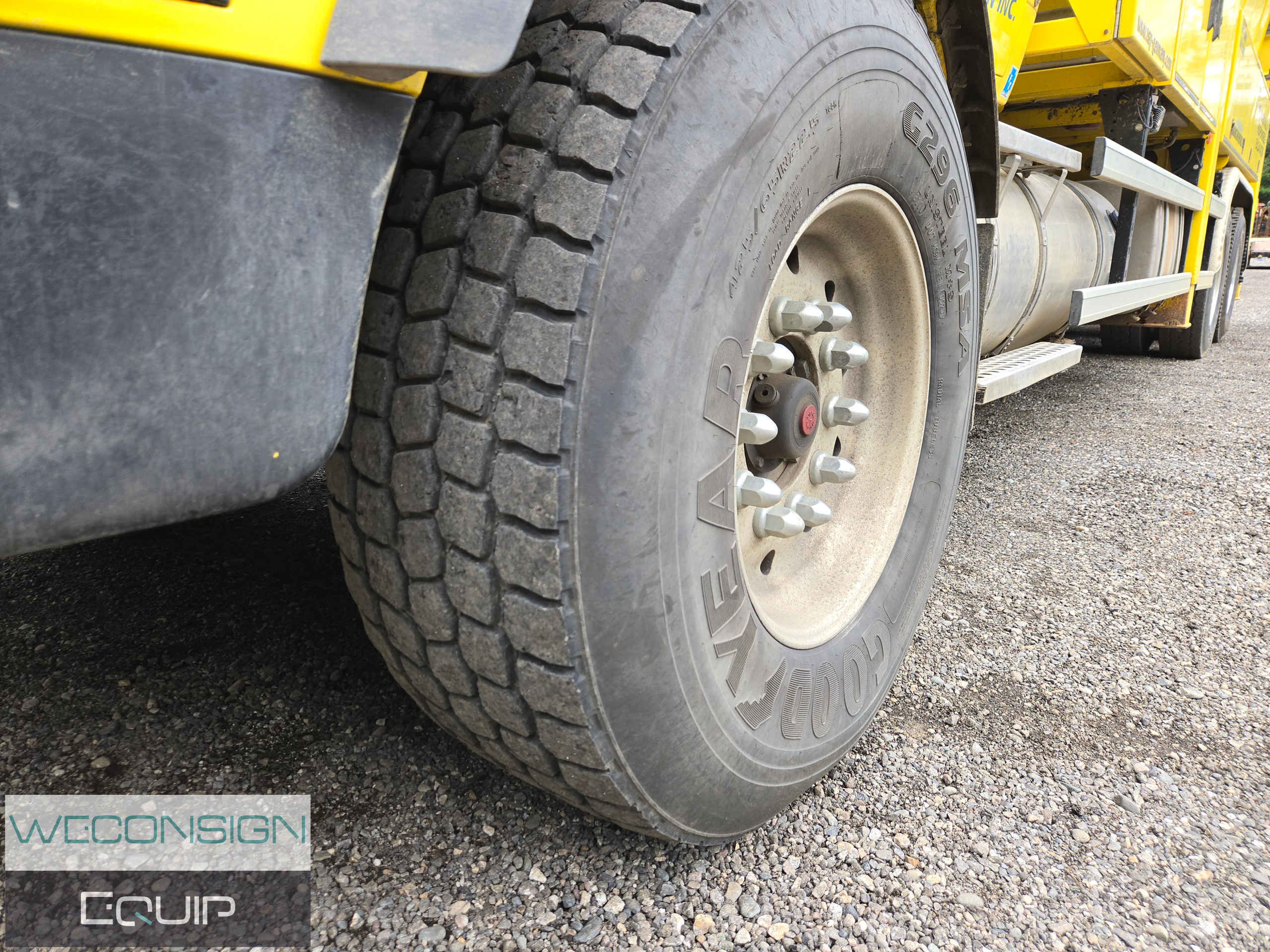 Used 2017 Kenworth T800 Tandem Axle Air Vac