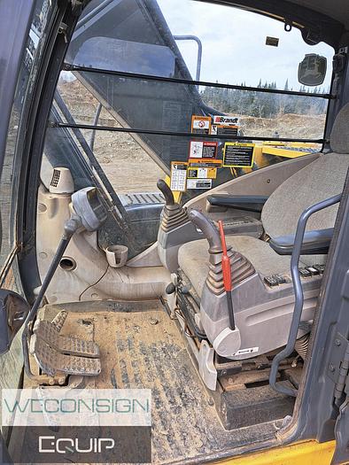 Used 2012 John Deere 200D Excavator