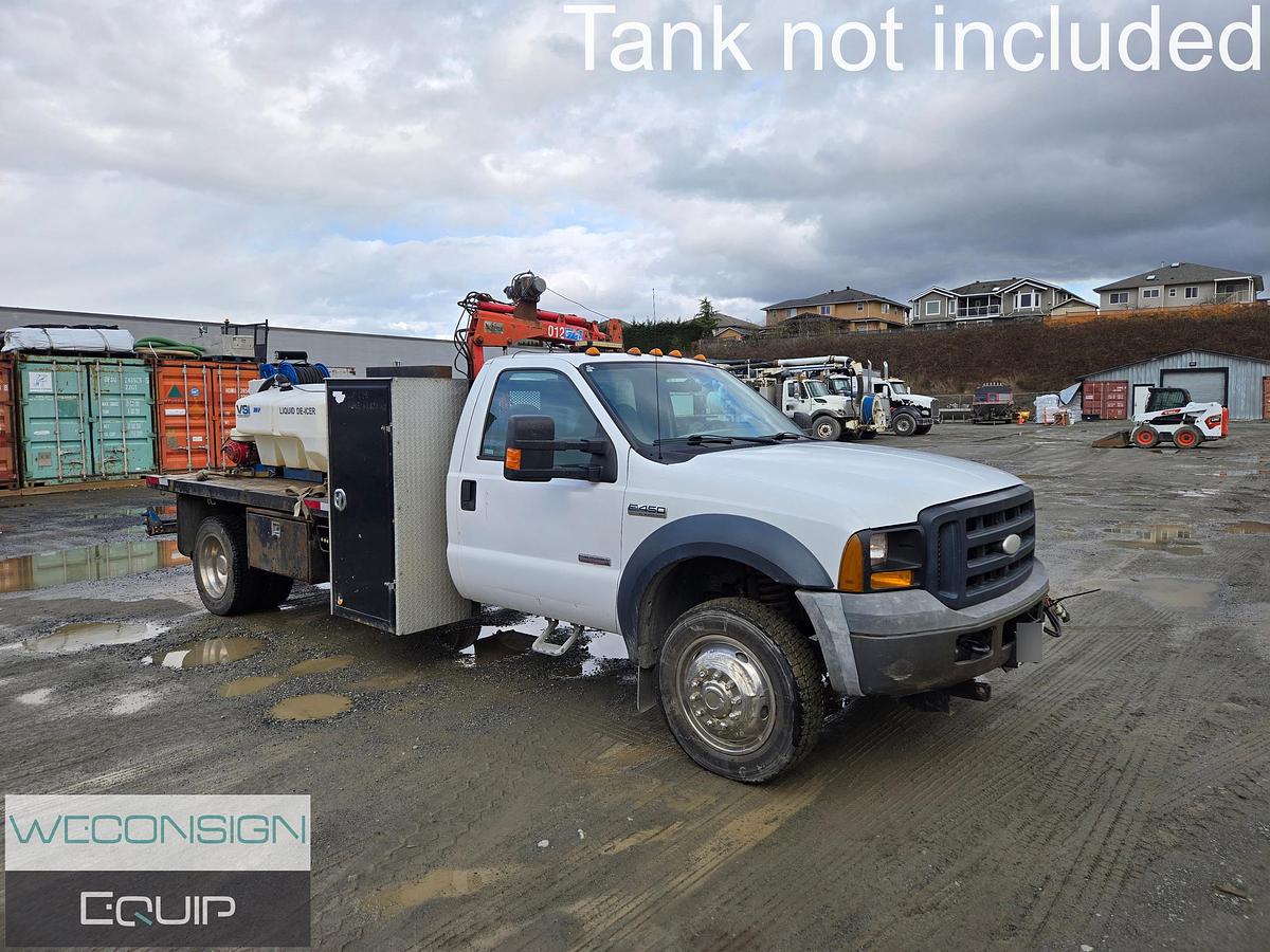Used 2006 Ford F450 XL Flat Deck Knuckle Boom Truck