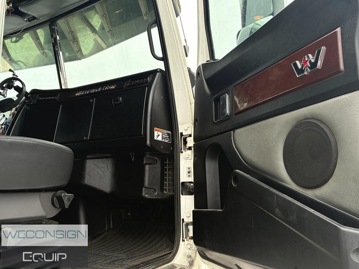 Used 2019 Western Star 4900XD