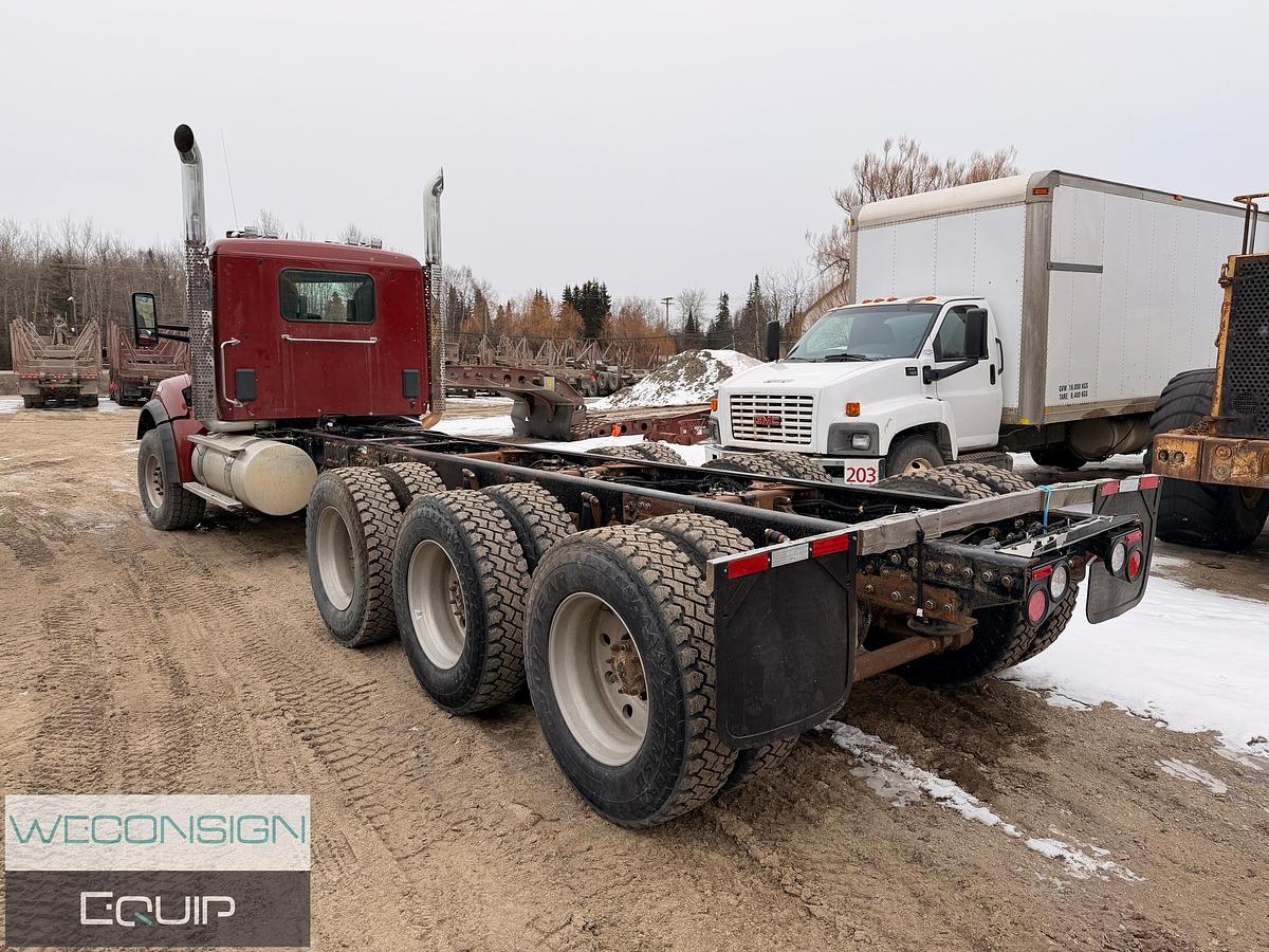 Used 2017 Kenworth T880