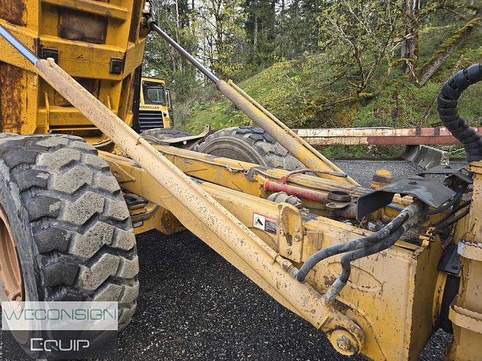 Used 2002 John Deere 250C
