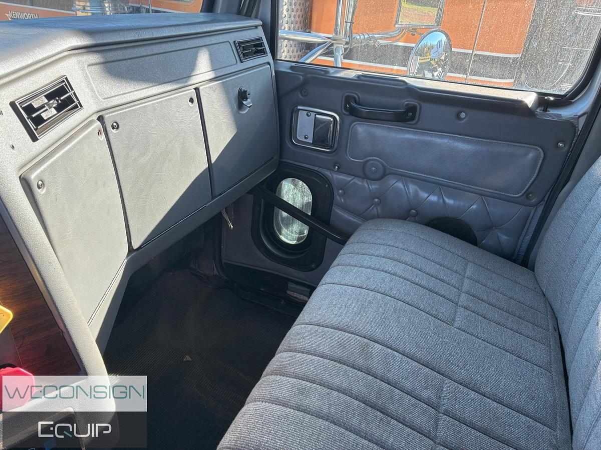 Used 1998 Western Star 4x6 Picker Truck