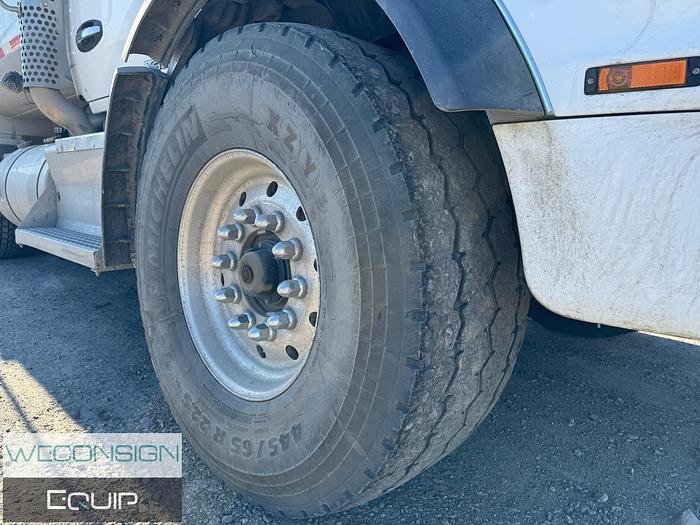 Used 2017 Kenworth T880 Dump/Gravel