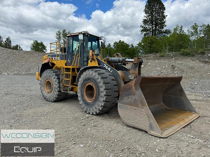 Used 2006 John Deere 744J Wheel-Loader