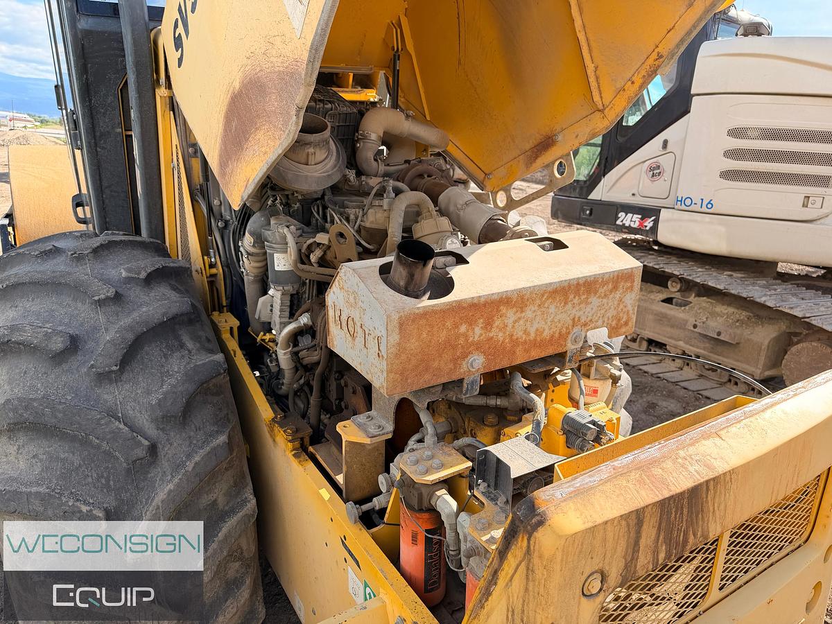 Used 2014 Sakai SV540T 84" Compactor