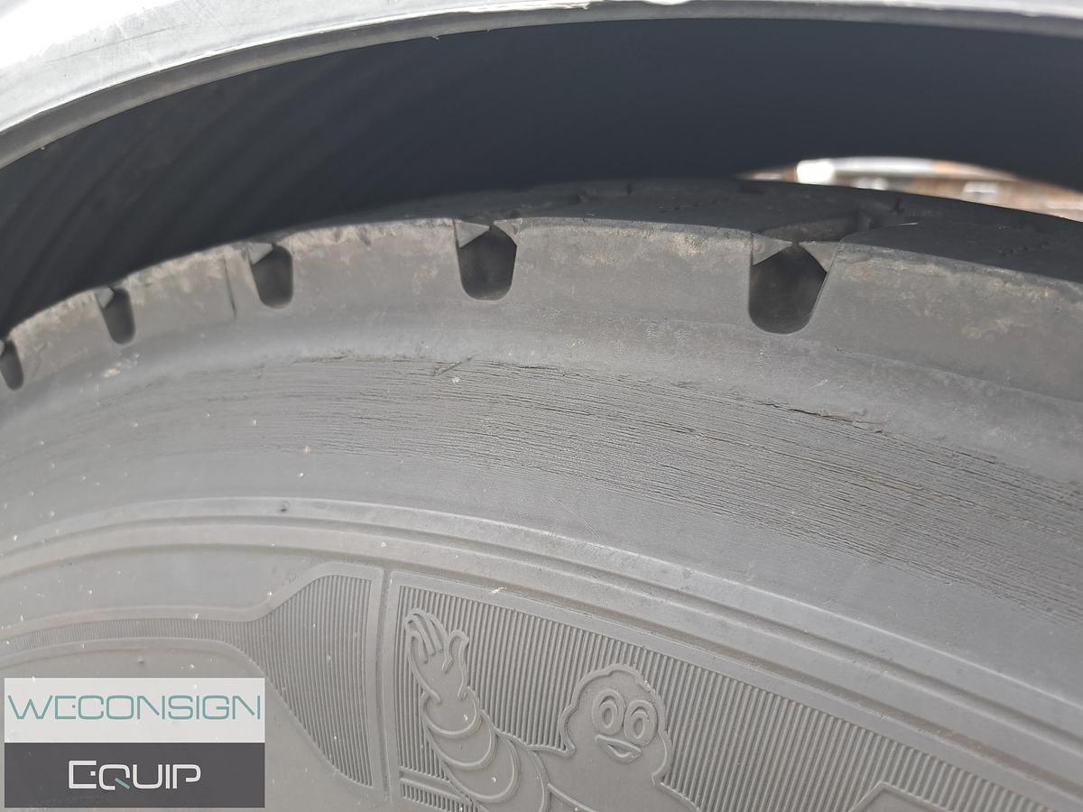 Used 2020 Kenworth T880 With PTO