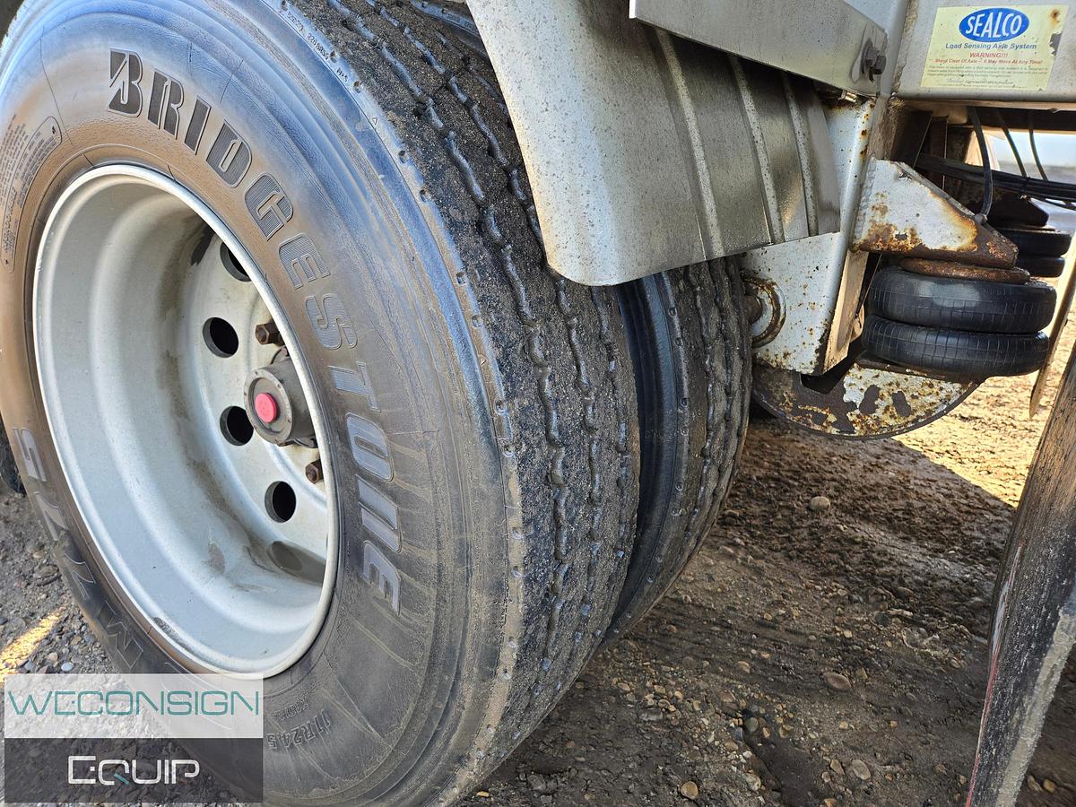 Used 2015 Dragon 38M3 Stainless Silver