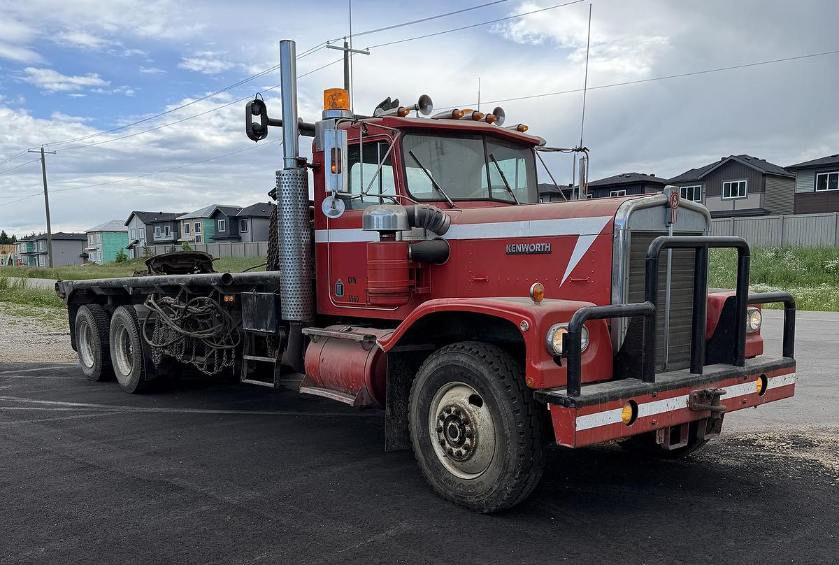 Used 1979 Kenworth LW924 Bed Truck