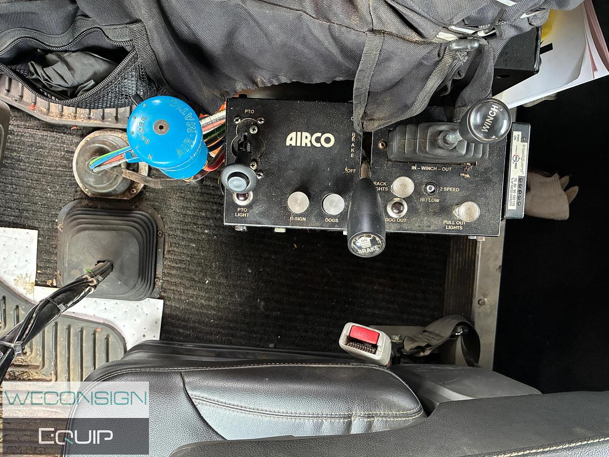 Used 2014 Kenworth C500 Winch Truck