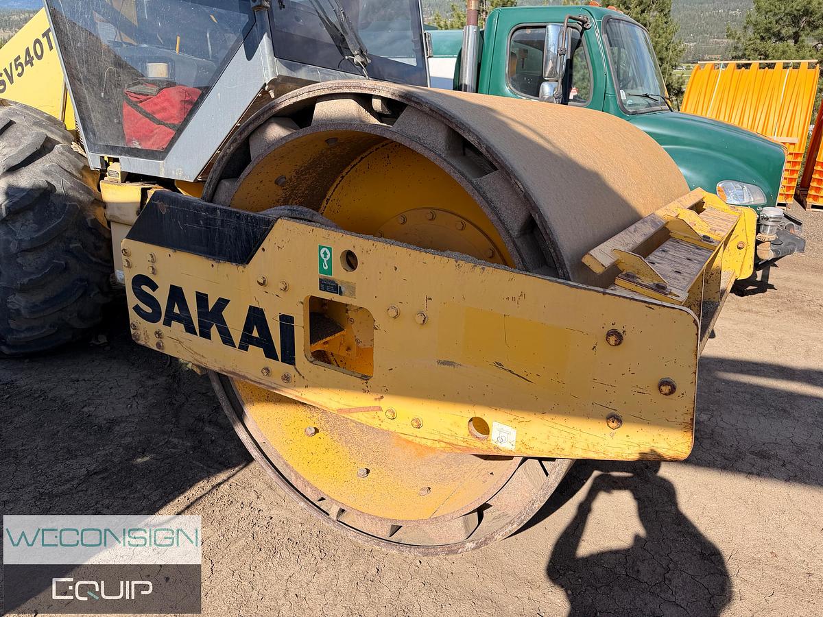 Used 2014 Sakai SV540T 84" Compactor