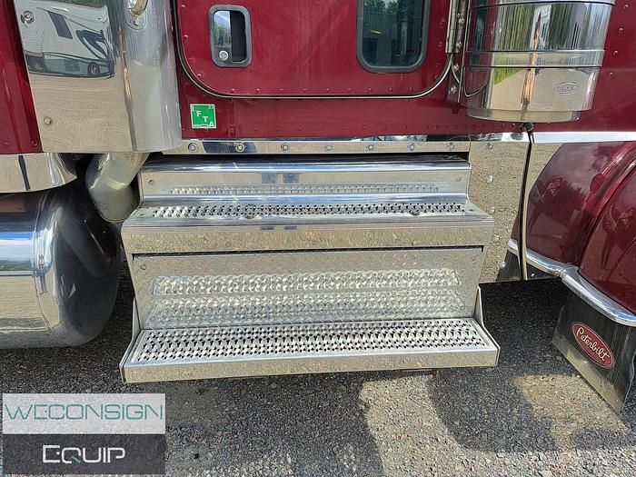 Used 2020 Peterbilt 389 HWY Truck Tractor