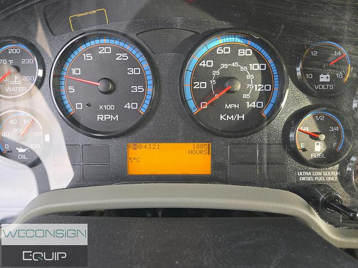 Used 2016 International 7400SBA Sander/ Dump Truck