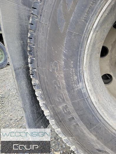 Used 1979 Knight KB712 Fishmouth