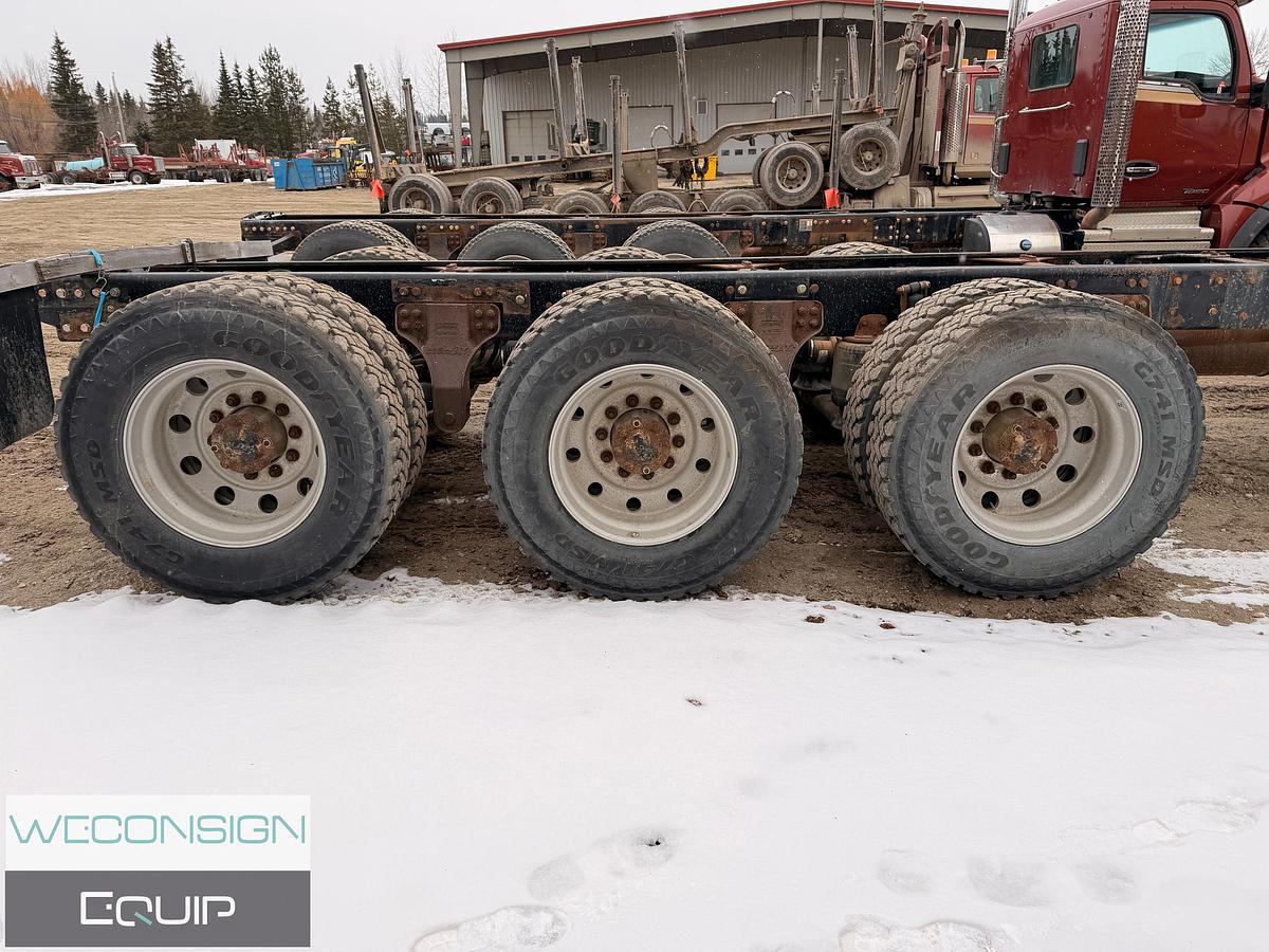 Used 2017 Kenworth T880